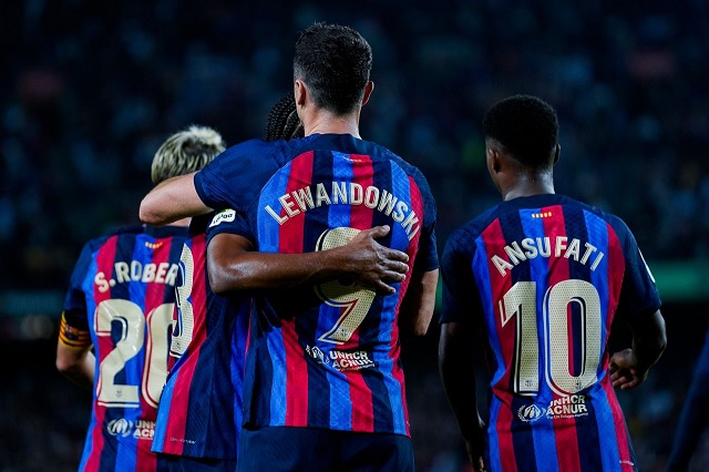 Robert Lewandowski anota doblete ante Villarreal | Jornada 10 | LaLiga 2022/23