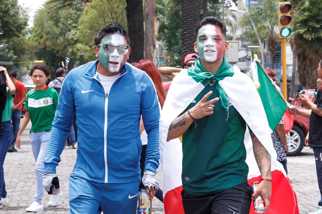 Afición mexicana celebrando triunfo de la Selección Nacional | Puebla 2018