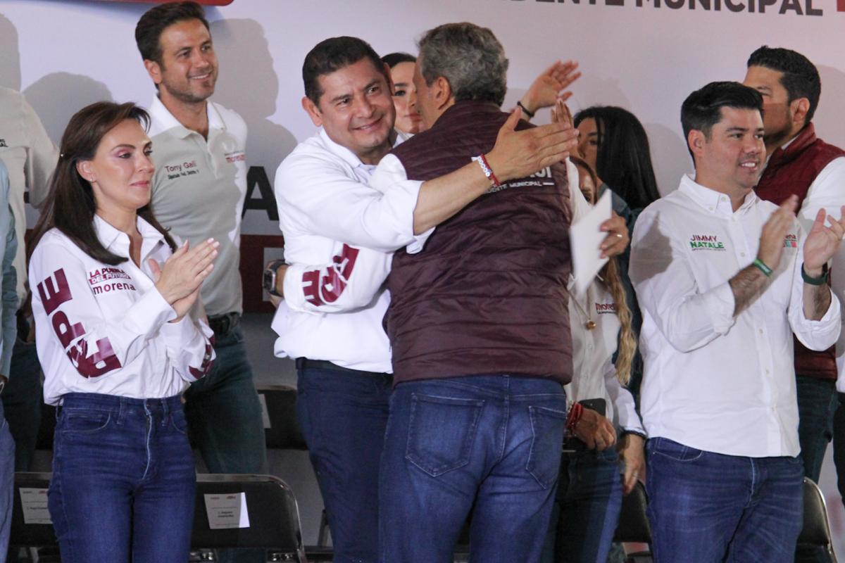 los_dirigentes_de_los_partidos_de_la_coalicion_seguimos_haciendo_historia_tambien_estuvieron_con_chedraui.jpg
