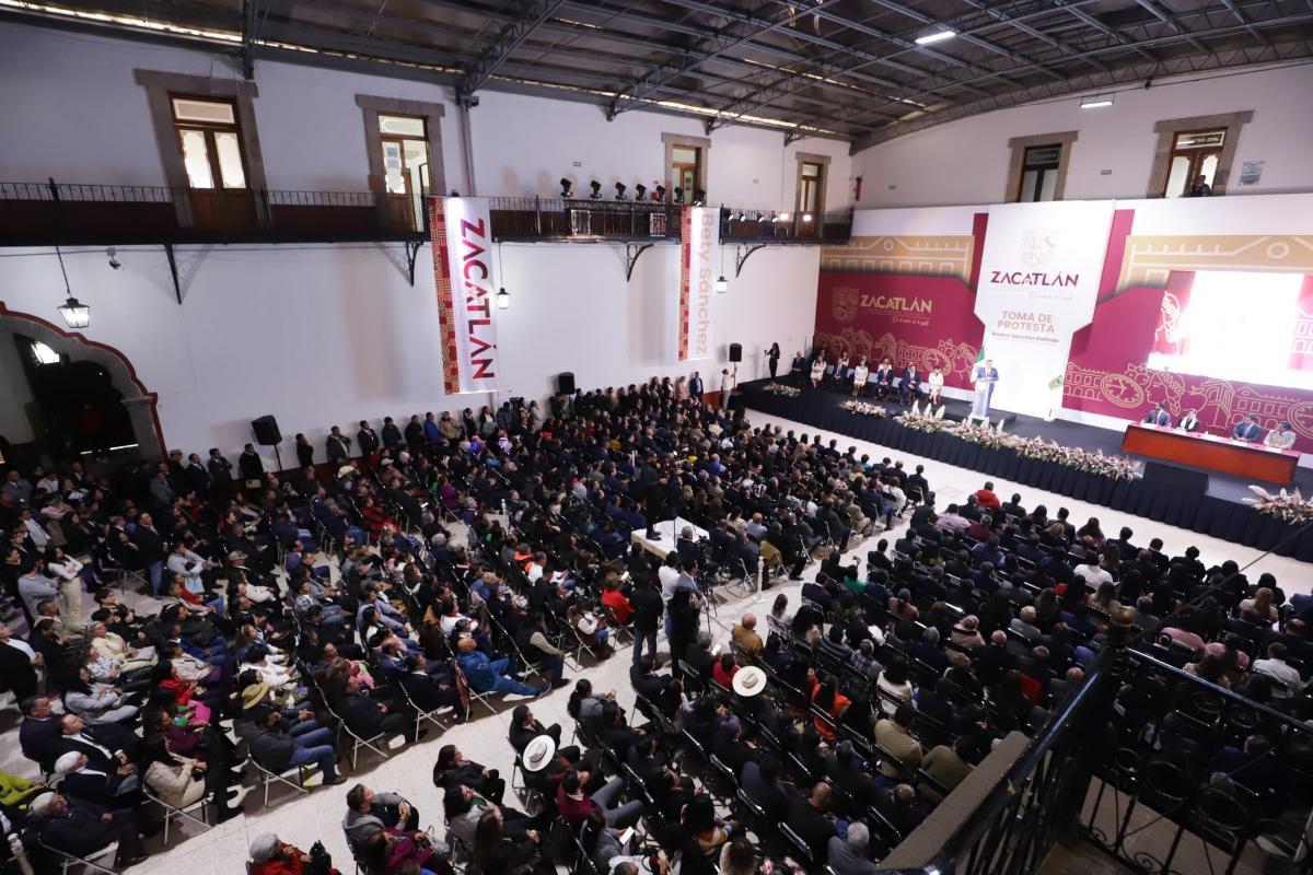 Toma de protesta de presidentes municipales de Huauchinango y Zacatlán