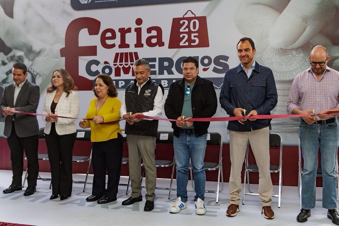 Feria de Comercios beneficia a trabajadores del Ayuntamiento de Puebla