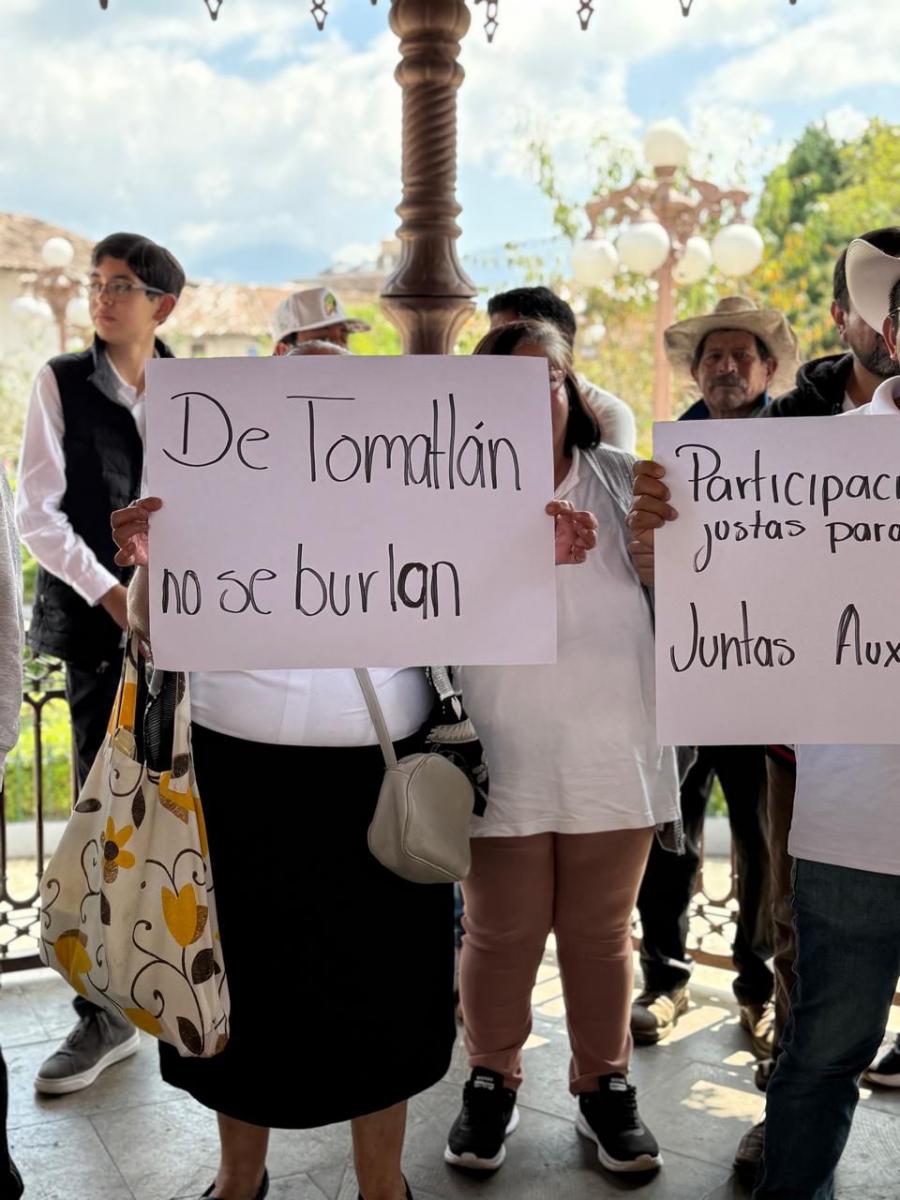 Protestan en Zacatlán por falta de transparencia y piden Consejo Ciudadano