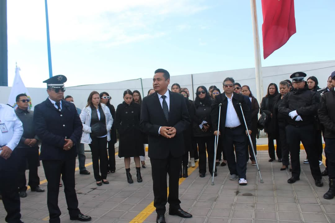 Homenaje póstumo policía Coronango