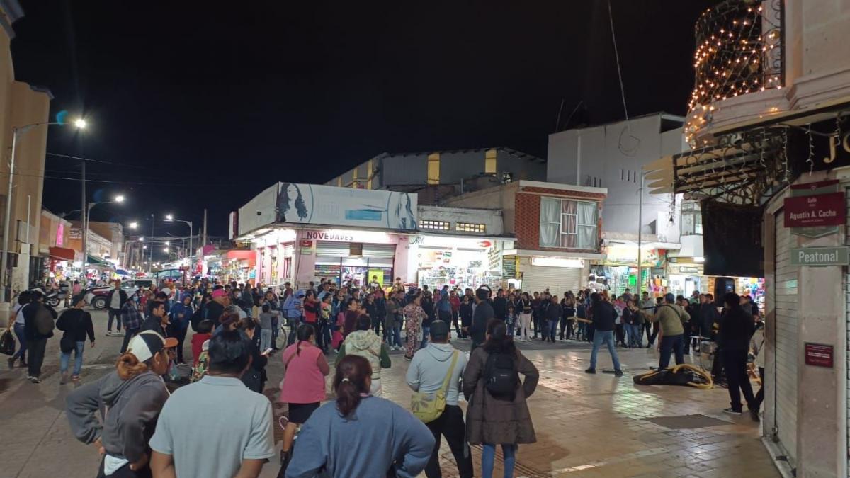 artistas locales en centro de Tehuacán