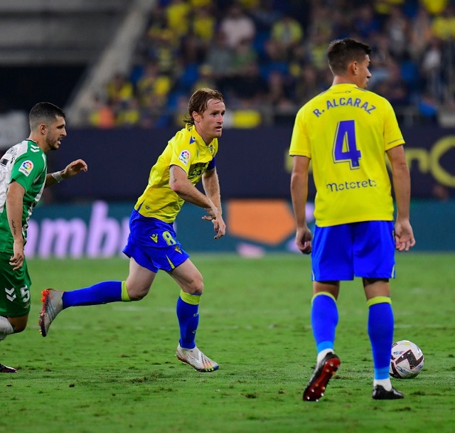 Àlex Fernández en el Cádiz vs Betis | Jornada 10 | LaLiga