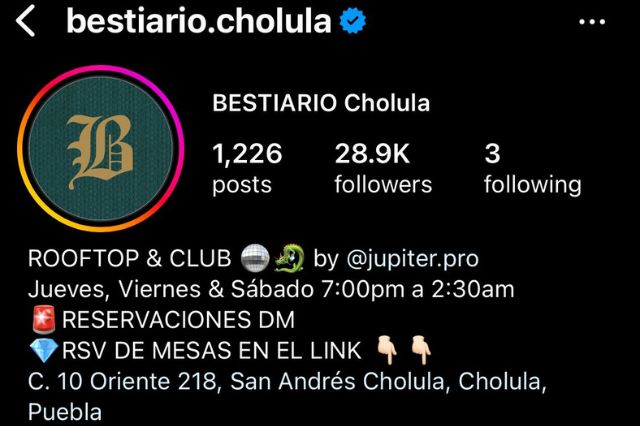 cadenero_de_bestiario_en_cholula_cobra_estacionamiento_sin_ser_clientes_2.jpg