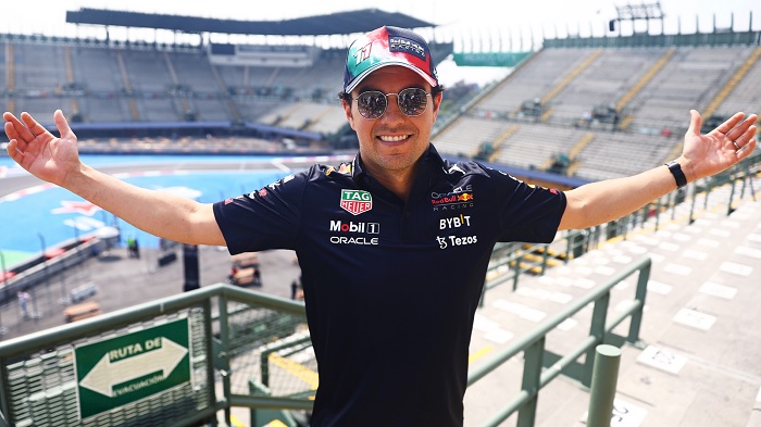 Sergio "Checo" Pérez en el Foro Sol del Autódromo Hermanos Rodríguez | GP de México | 2022