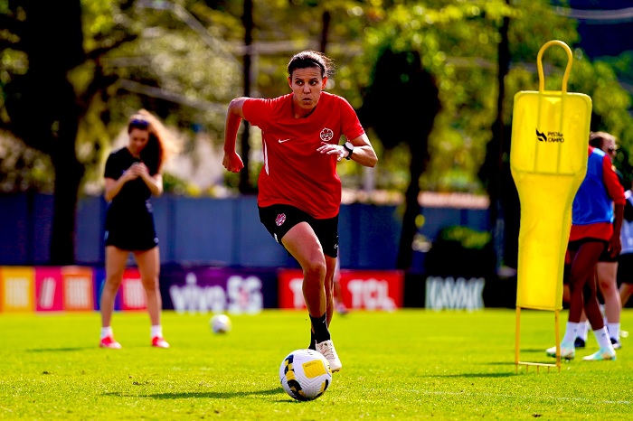 Christine Sinclair | Entrenamiento Selección de Canadá 2022