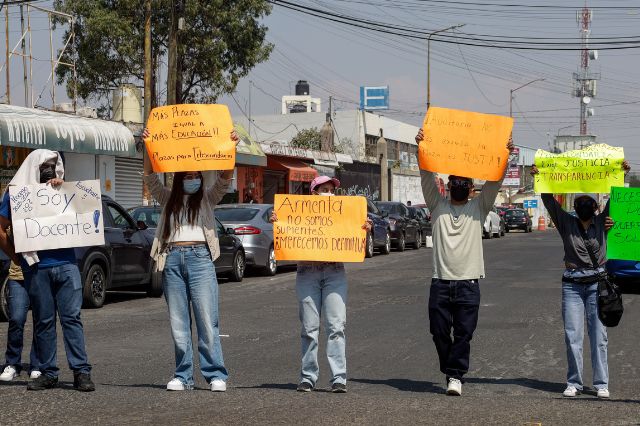 maestros_de_puebla_que_piden_plazas.jpg