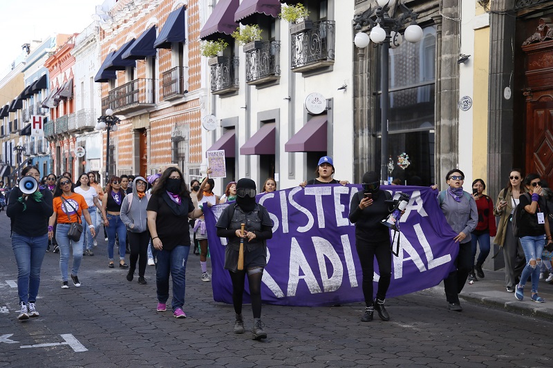 Mujeres marchan en Puebla por el Día internacional para la Erradicación de la violencia contra las Mujeres | 25 de noviembre, 2023