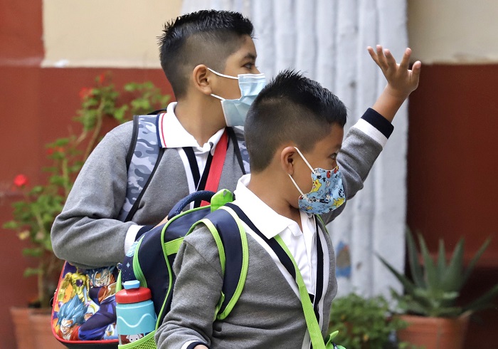 Alumnos de educación básica en México.
