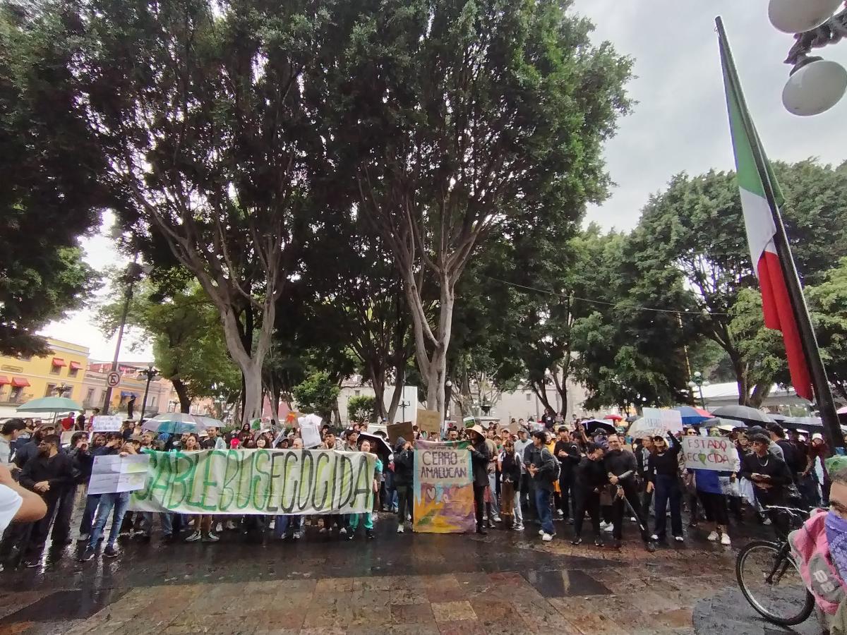 protesta_contra_el_cablebus.jpg