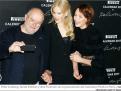 El fotógrafo Peter Lindbergh etiquetado como el más famoso y celebre del mundo en la presentación del calendario Pirelli 2017 en Paris