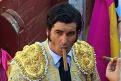 El torero de la Puebla del Río de recia personalidad en esta foto, muy empuritado