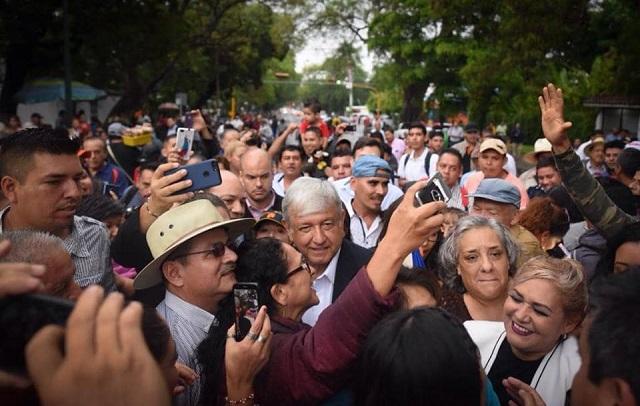 Foto / https://www.facebook.com/lopezobrador.org.mx