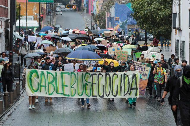 Protesta contra el cablebus en la ciudad de Puebla 