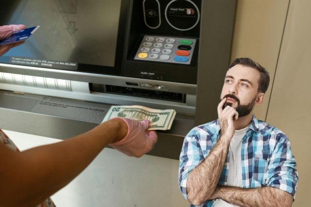 Aplica estas recomendaciones para evitar fraudes en cajeros automáticos