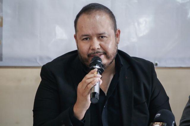 César Orta, líder del Sitaudi, en conferencia