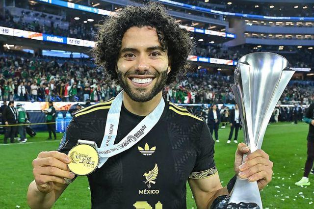 Chino Huerta es operado y Anderlecht confirma su regreso hasta 2026