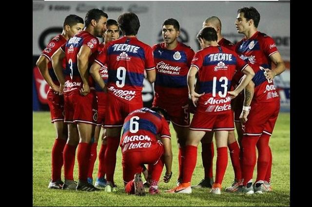 Foto / @chivas