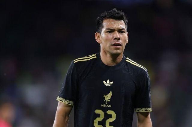 México enfrenta a Paraguay sin Chucky Lozano