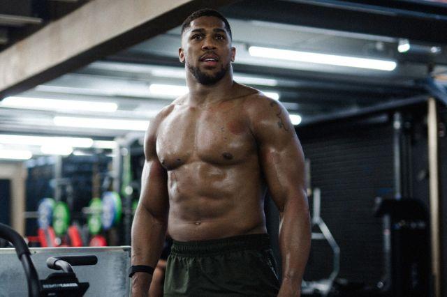 Conductor enfrenta proceso penal tras choque de Anthony Joshua