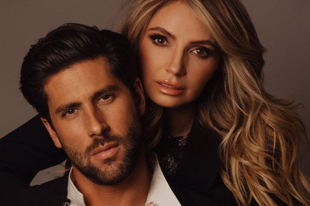 De "te amo" a negaciones, el juego romántico de Rivera y Klein