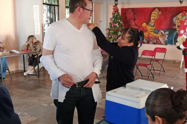 Vacunación en Ixcaquixtla