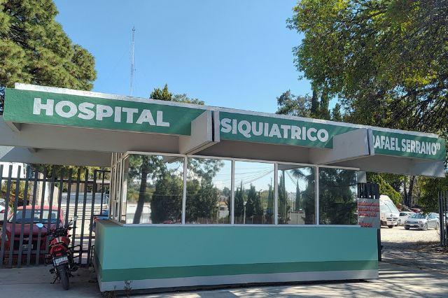 Entrada principal al hospital psiquiátrico El Batán
