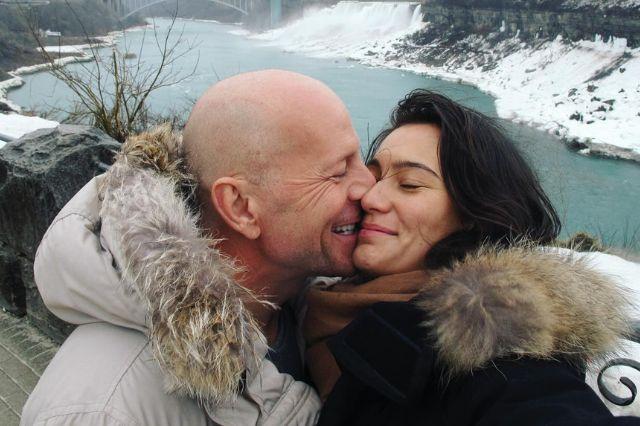Emma Heming revela que Bruce Willis no es consciente de su enfermedad