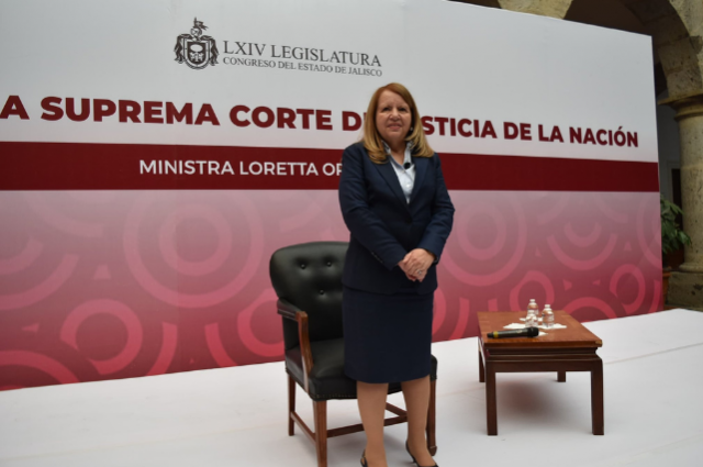 Loretta Ortíz Ahlf en la Suprema Corte de Justicia de la Nación