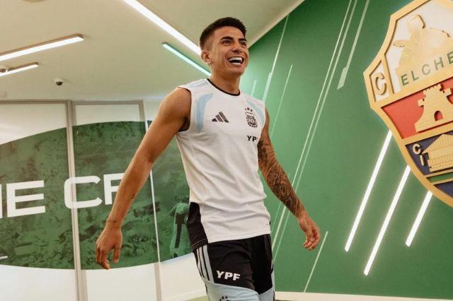 FIFA prohíbe fichajes a Botafogo por deuda de Thiago Almada