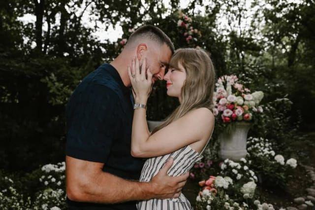 Taylor Swift cuenta la lujosa propuesta de matrimonio de Travis Kelce