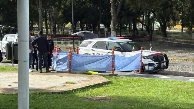Cádaver enlonado en Amalucan; tenía un mensaje amenazante