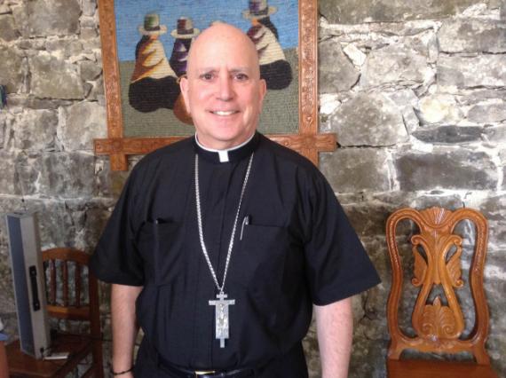 Revela obispo de Denver necesidad de sacerdotes que dominen el español en Colorado, EUA