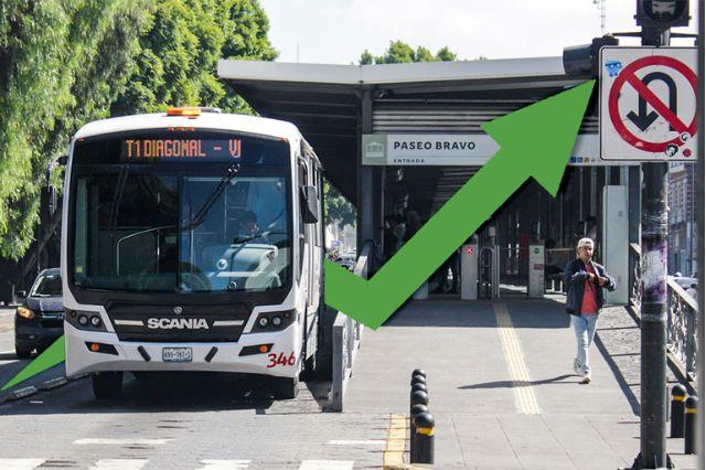 Unidad del Metrobús con flecha verde  