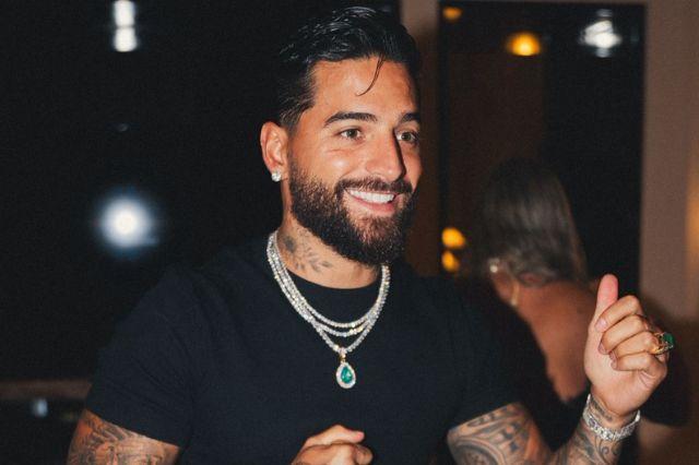 Maluma reaparece sin barba y provoca debate entre sus seguidores