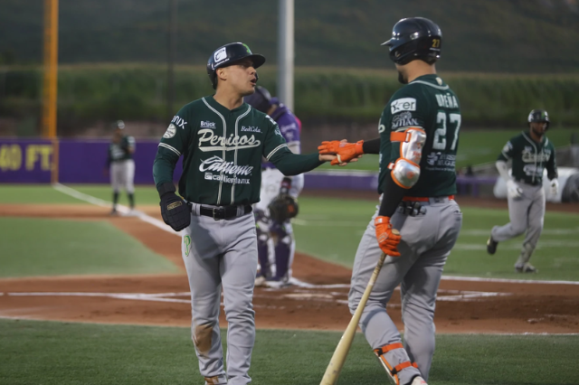 Pericos saca ventaja en duelo cerrado ante Querétaro