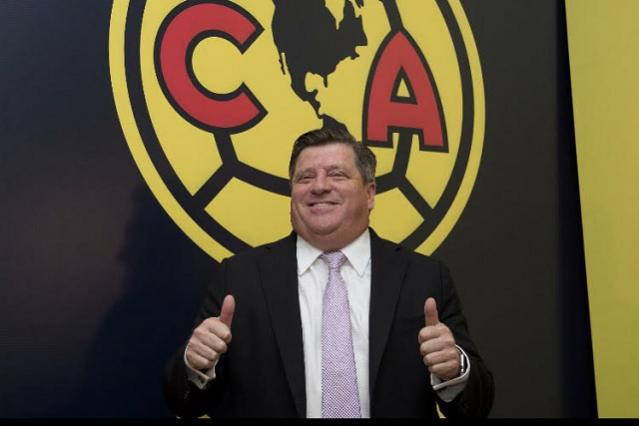 Foto: Facebook Miguel Herrera