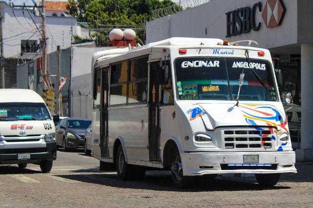Unidades del transporte público en Puebla  