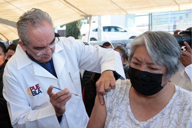 Puebla aplica vacuna cubana Abdala como refuerzo contra covid-19