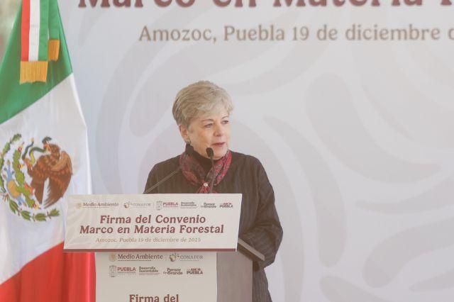 Alicia Bárcenas, titular de Semarnat, en conferencia de prensa 