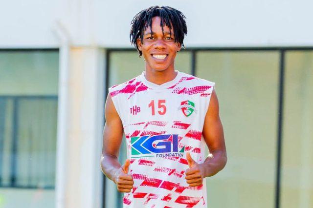 Querétaro ficha a Bless Ege, joya de Ghana para el Clausura 2026
