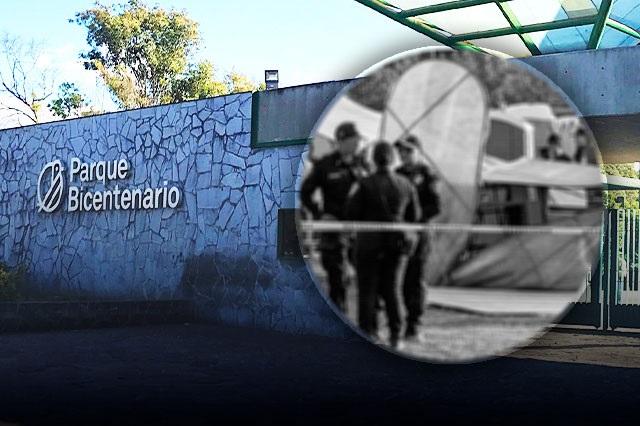 Fachada del Parque Bicentenario en el círculo, el accidente del Axe Ceremonia