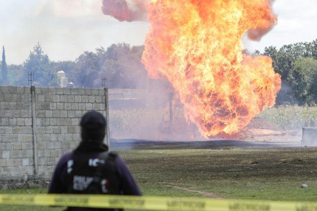 Explosión de una toma clandestina en Puebla