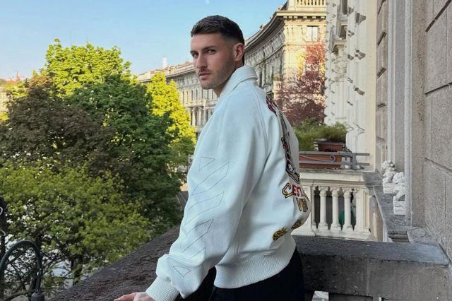 Santiago Gimenez se opera del tobillo y prende alertas en el Milan