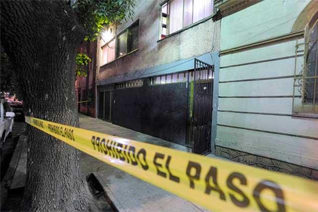 Detalló que el funcionario perredista fue encontrado "suspendido con un lazo en el cuello y con un disparo en la sien" Cuartoscuro
