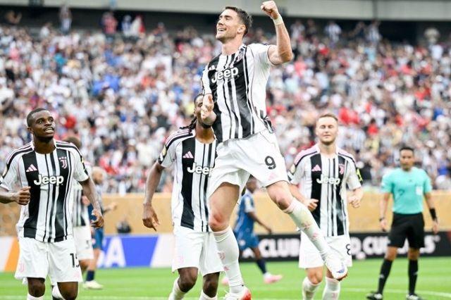 Confirma Juventus su pase a octavos con goleada al Wydad