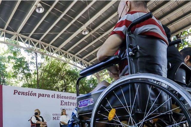 Este grupo puede recibir dinero de por vida; checa si calificas