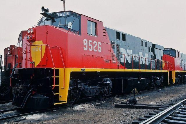 México recuerda la nacionalización de sus ferrocarriles en 1937